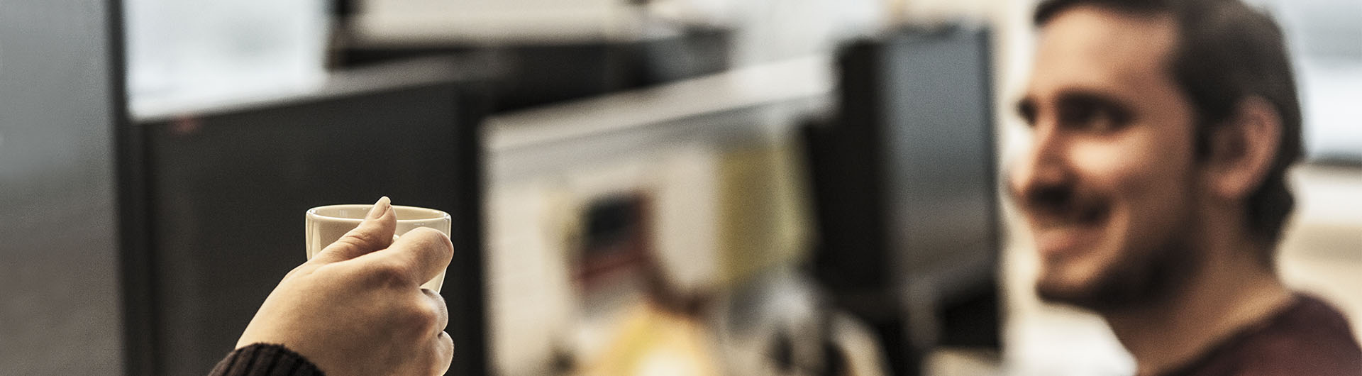 HAKOM Solutions GmbH Wien – ein einzigartiger Arbeitgeber. Mit HAKOM zusammen in Deine Zukunft! HAKOM Solutions GmbH Wien – ein einzigartiger Arbeitgeber. Mit HAKOM zusammen in Deine Zukunft!